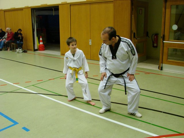 pg_2009_12_22_l 35